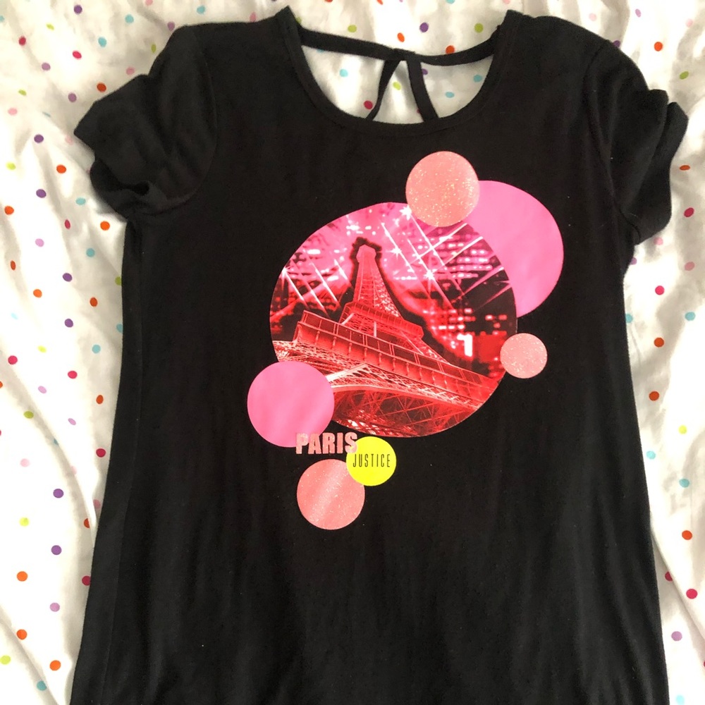 justice graphic tee